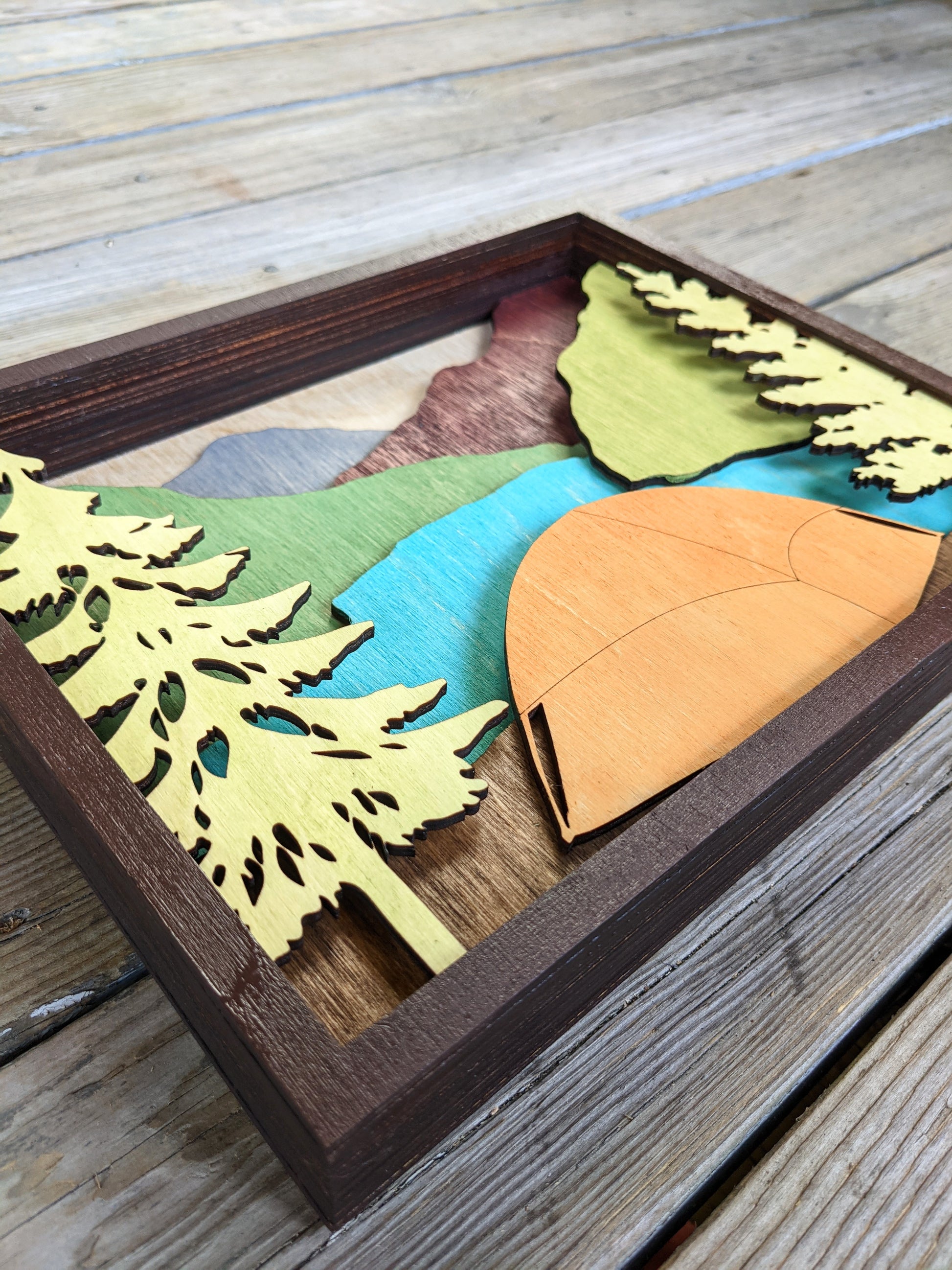 Lindeman lake Shadow box Shadow box 100.00